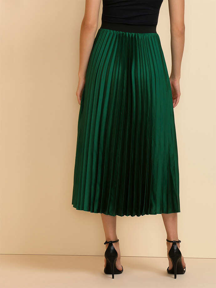 Pleated Midi Skirt Image 6