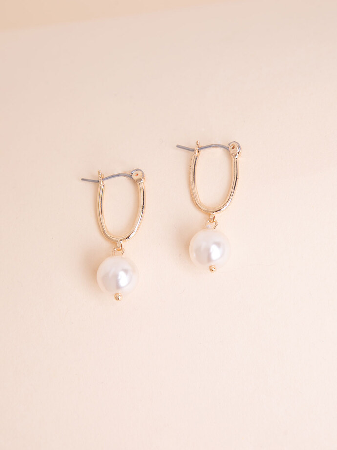 Classic Pearl Drop Earrings Image 1
