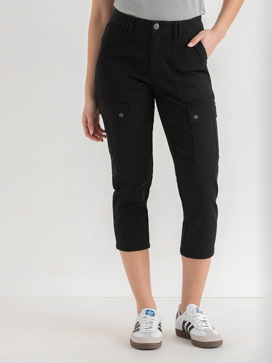 Ricki's, Pants & Jumpsuits, Y2k Low Rise Black Capri Pants Size 4