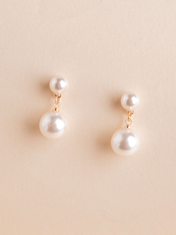 Bold Pearl Drop Earrings Image 2