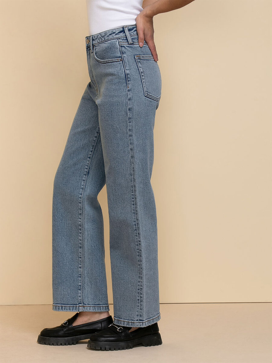 Lucy Straight Leg Jeans