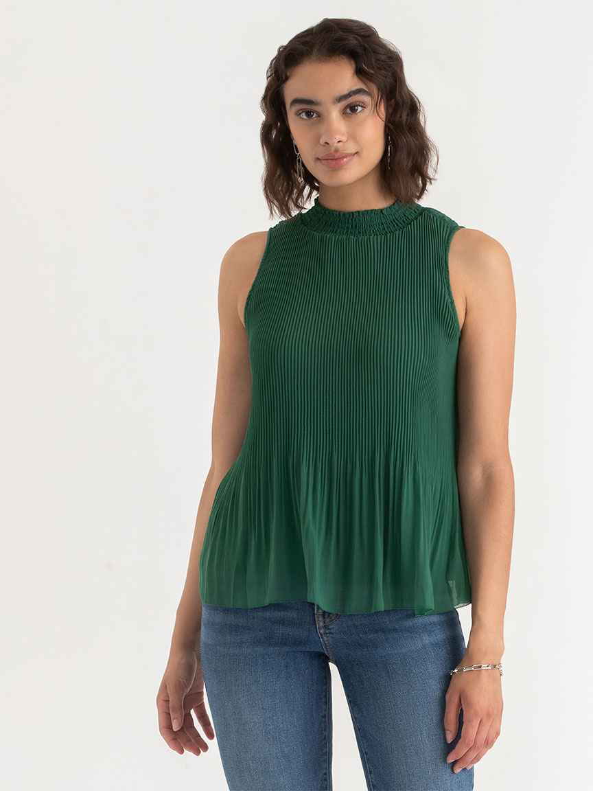 Sleeveless Blouse with Release Pleats